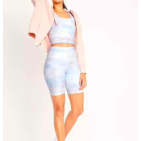 Old Navy High-Waisted PowerSoft Side-Pocket Biker Shorts 8-inch inseam Size 4X - Picture 3 of 15